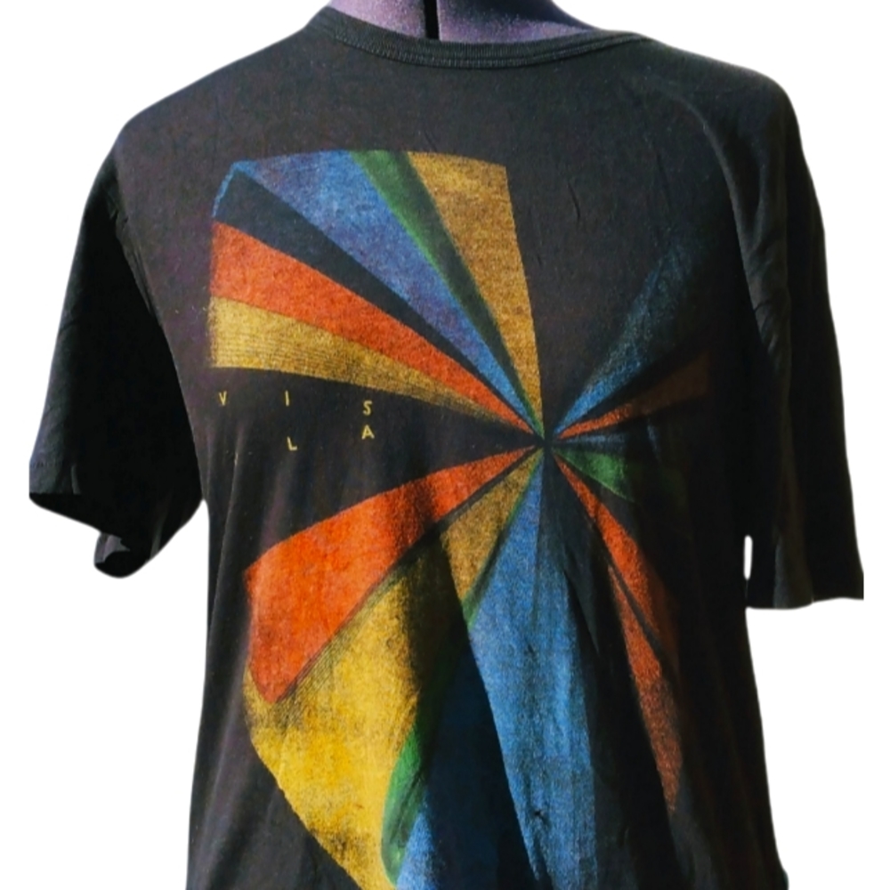 Vissla surfer black short sleeve tee shirt. M